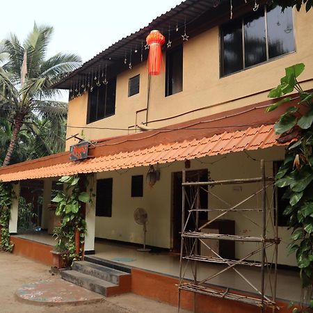 Gokul Cottage & Villa Revadanda Exterior foto