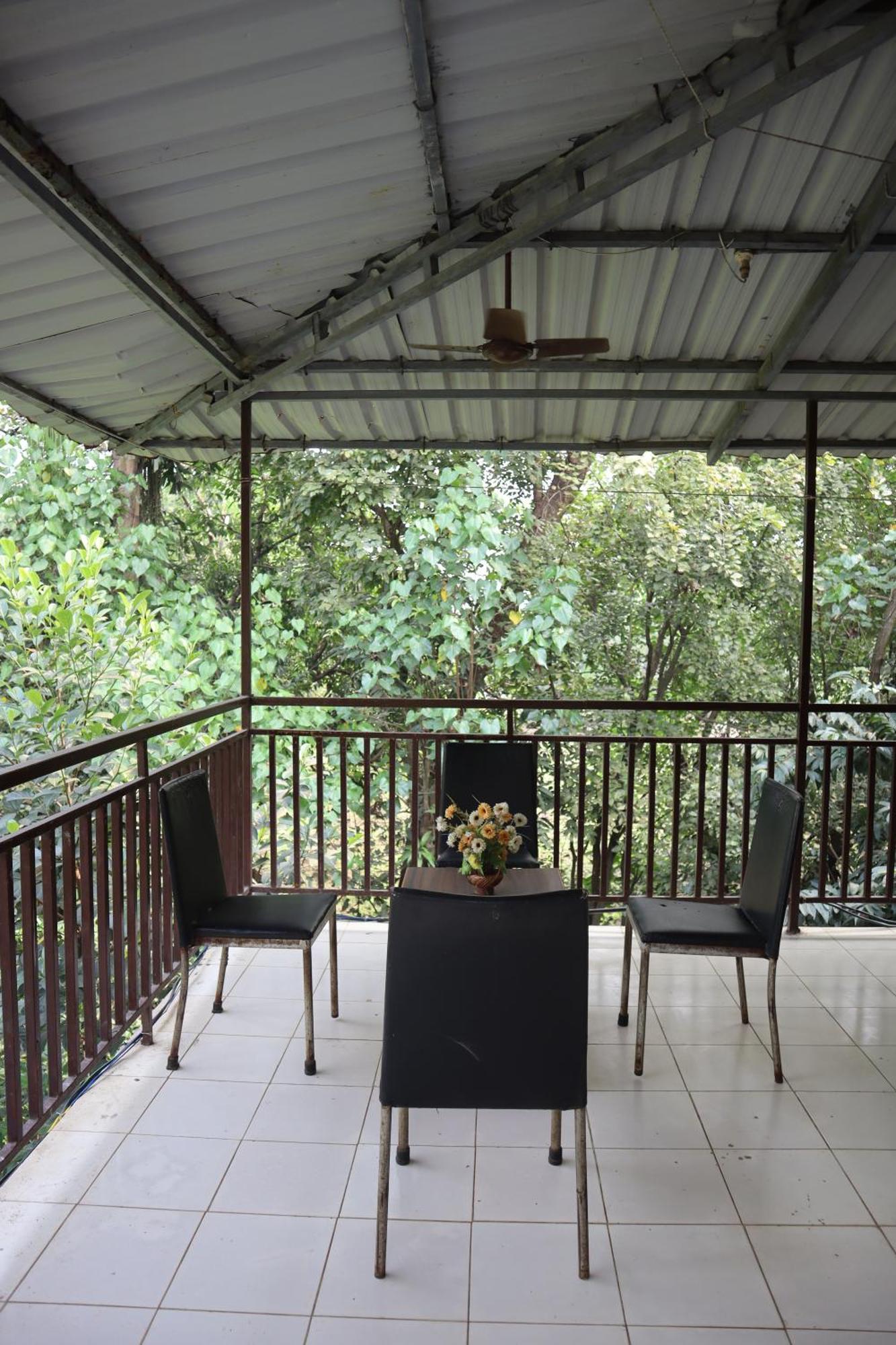 Gokul Cottage & Villa Revadanda Exterior foto